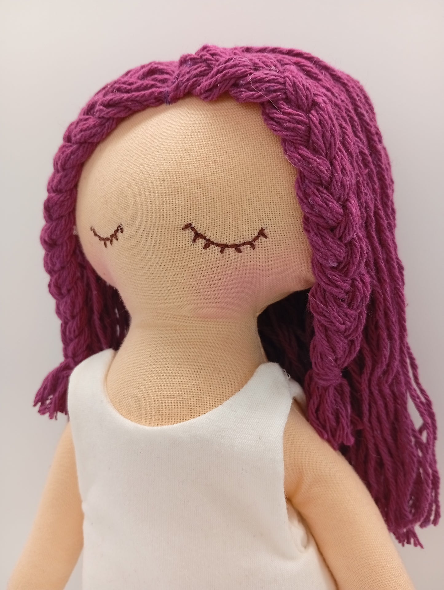 Muñeca MiYogi "Alma" - RAICES con RITUAL y ACCESORIOS